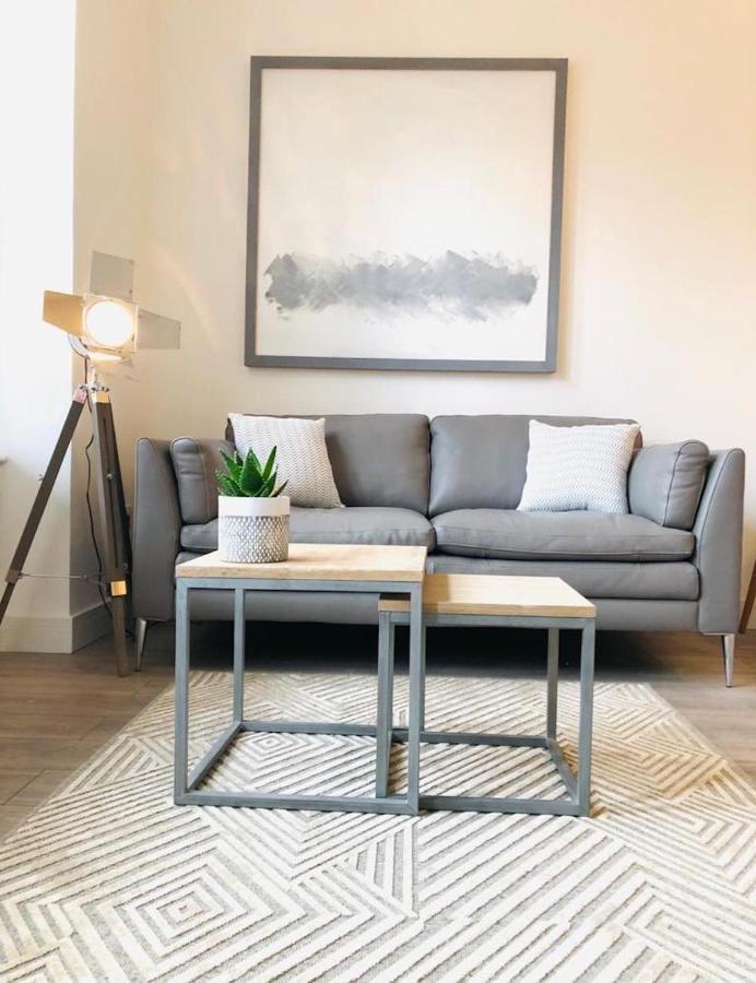 See Our Amazing Score At The Kepties - 5 X Luxurious Serviced Apartments - With Gardens - Fully Equipped - Free Parking - By Orion Short Stays - See Our Other Individual Listings --- This Is For Brand Awareness Only --- Arbroath Esterno foto