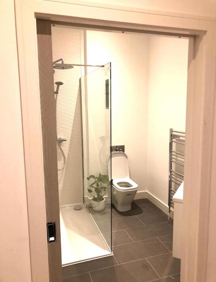 See Our Amazing Score At The Kepties - 5 X Luxurious Serviced Apartments - With Gardens - Fully Equipped - Free Parking - By Orion Short Stays - See Our Other Individual Listings --- This Is For Brand Awareness Only --- Arbroath Esterno foto
